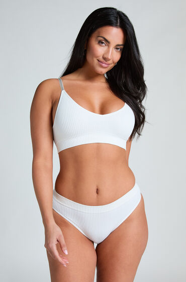 Hunkemöller Hoch ausgeschnittener String Dianne Weiß Hunkemöller Hoch ausgeschnittener String Dianne Weiß von Hunkemöller