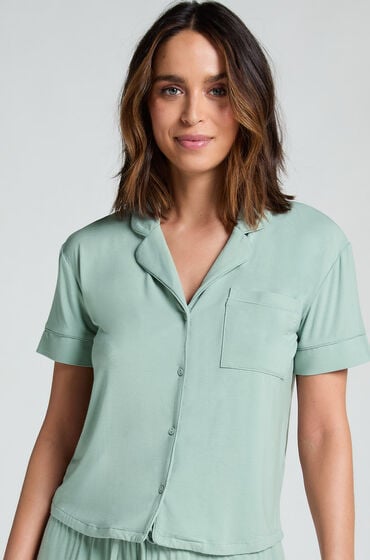 Hunkemöller Kurzärmelige Jersey-Jacke Essential grün Hunkemöller Kurzärmelige Jersey-Jacke Essential grün von Hunkemöller