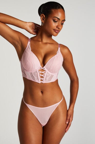 Hunkemöller String mit hohem Beinausschnitt Kaiden Rose von Hunkemöller