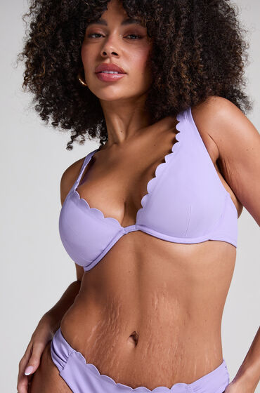 Hunkemöller Unwattiertes Bügel-Bikini-Top Scallop Lila Hunkemöller Unwattiertes Bügel-Bikini-Top Scallop Lila von Hunkemöller