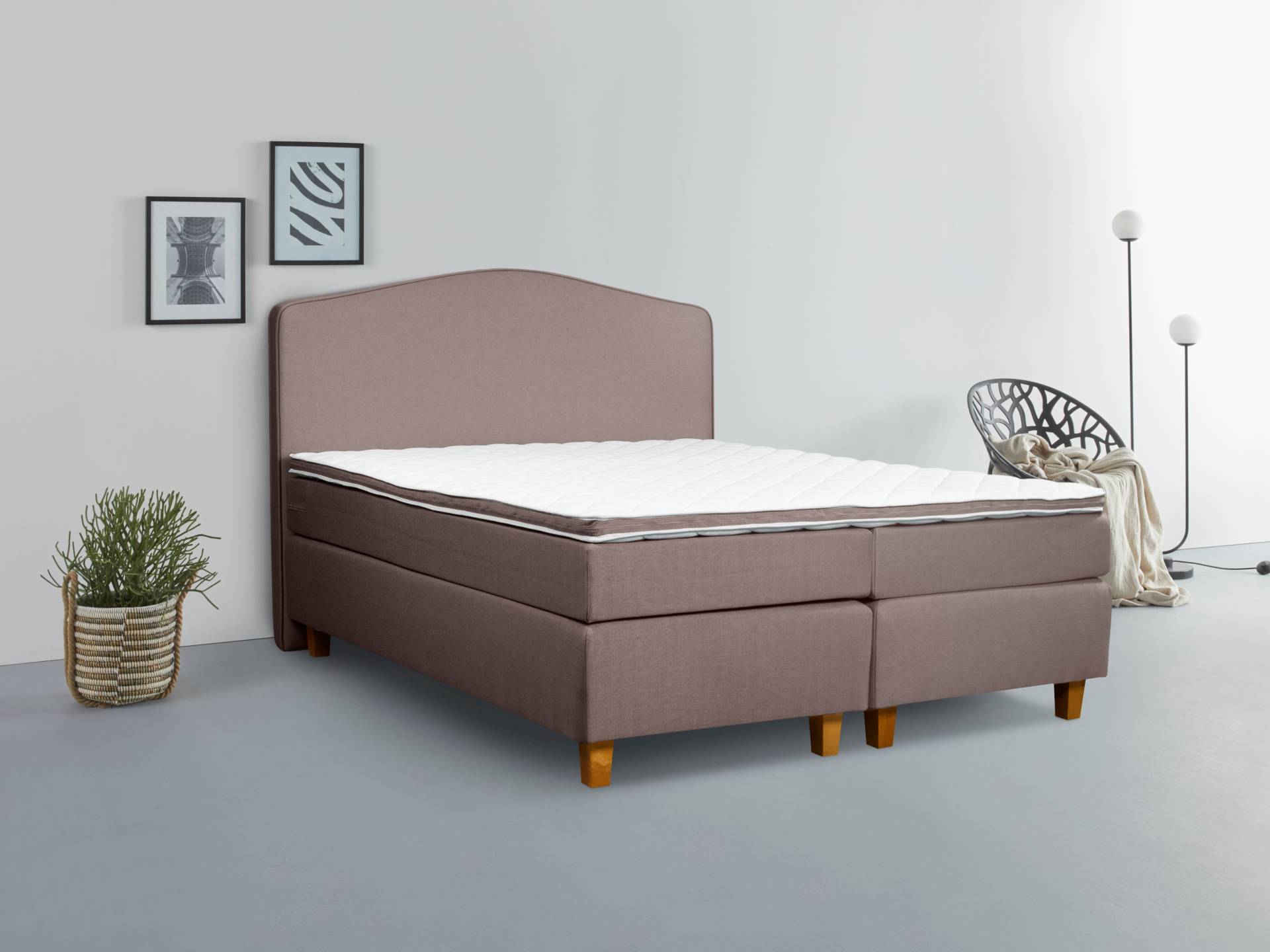 INOSIGN Boxspringbett »Jalma«, Füsse aus massiver Birke ; Inkl. Topper INOSIGN Boxspringbett »Jalma«, Füsse aus massiver Birke ; Inkl. Topper von INOSIGN