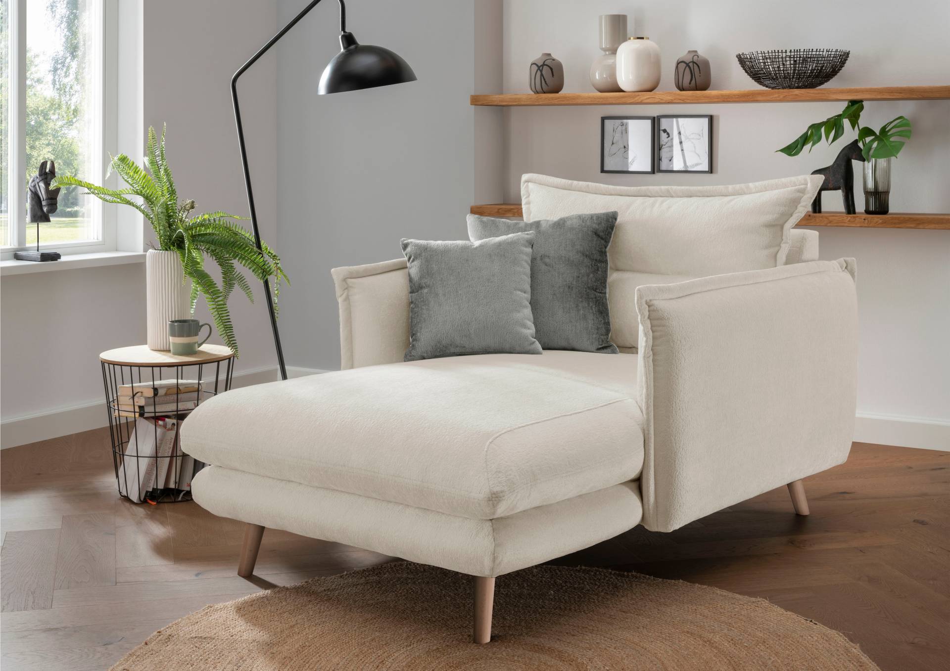 INOSIGN Loveseat »Lazio«, moderner Sessel mit einer bequemen Polsterung, 2 Stk. Zierkissen von INOSIGN