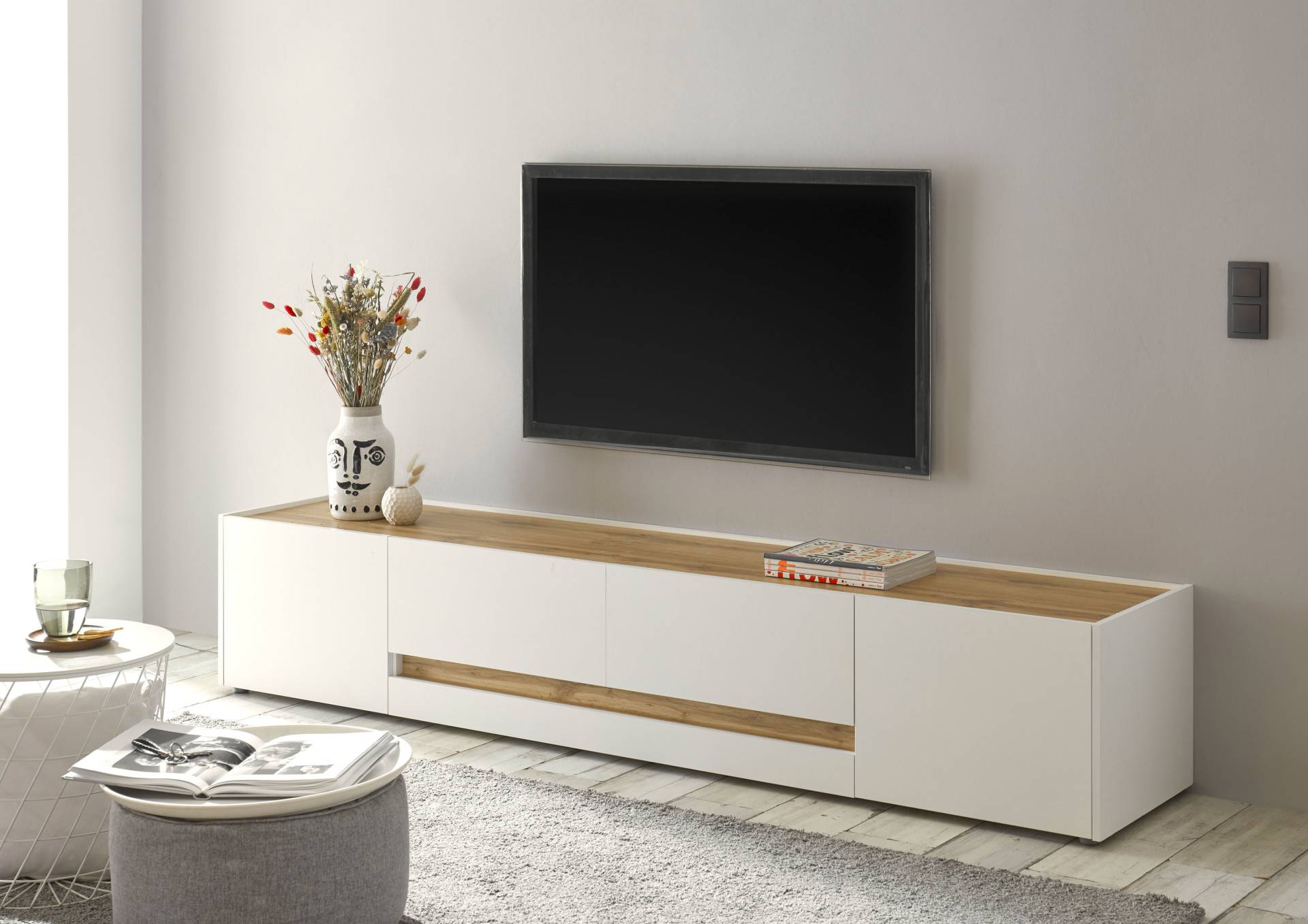 INOSIGN Lowboard »City/Giron«, Breite ca. 220 cm INOSIGN Lowboard »City/Giron«, Breite ca. 220 cm von INOSIGN