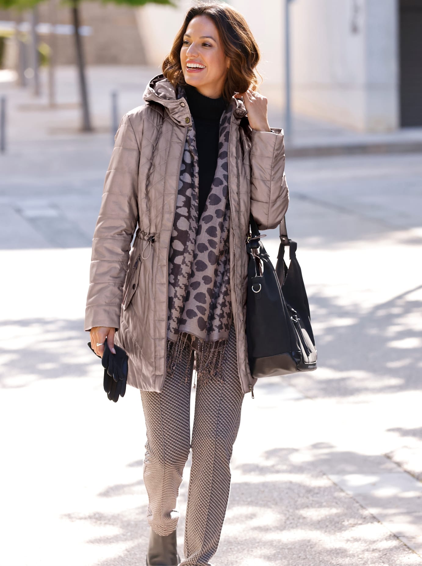 Inspirationen Steppjacke, mit Kapuze Inspirationen Steppjacke, mit Kapuze von Inspirationen