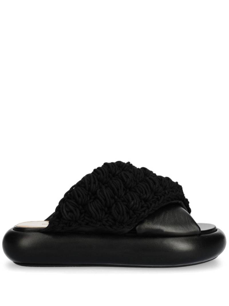 JW Anderson Crochet Twister slides - Black von JW Anderson