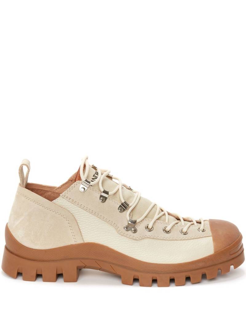 JW Anderson embroidered-logo lace-up shoes - Neutrals von JW Anderson