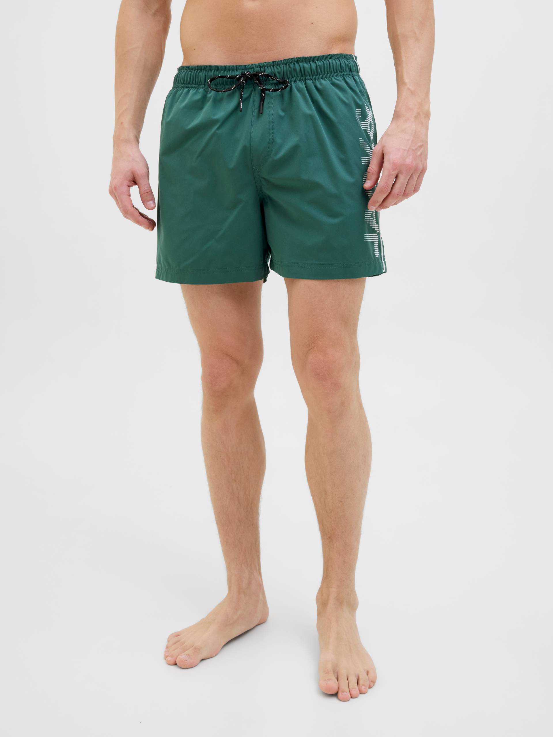 Jack & Jones Badeshorts »JPSTMAUI JJSWIM SPLICE LOGO AKM SN« Jack & Jones Badeshorts »JPSTMAUI JJSWIM SPLICE LOGO AKM SN« von Jack & Jones