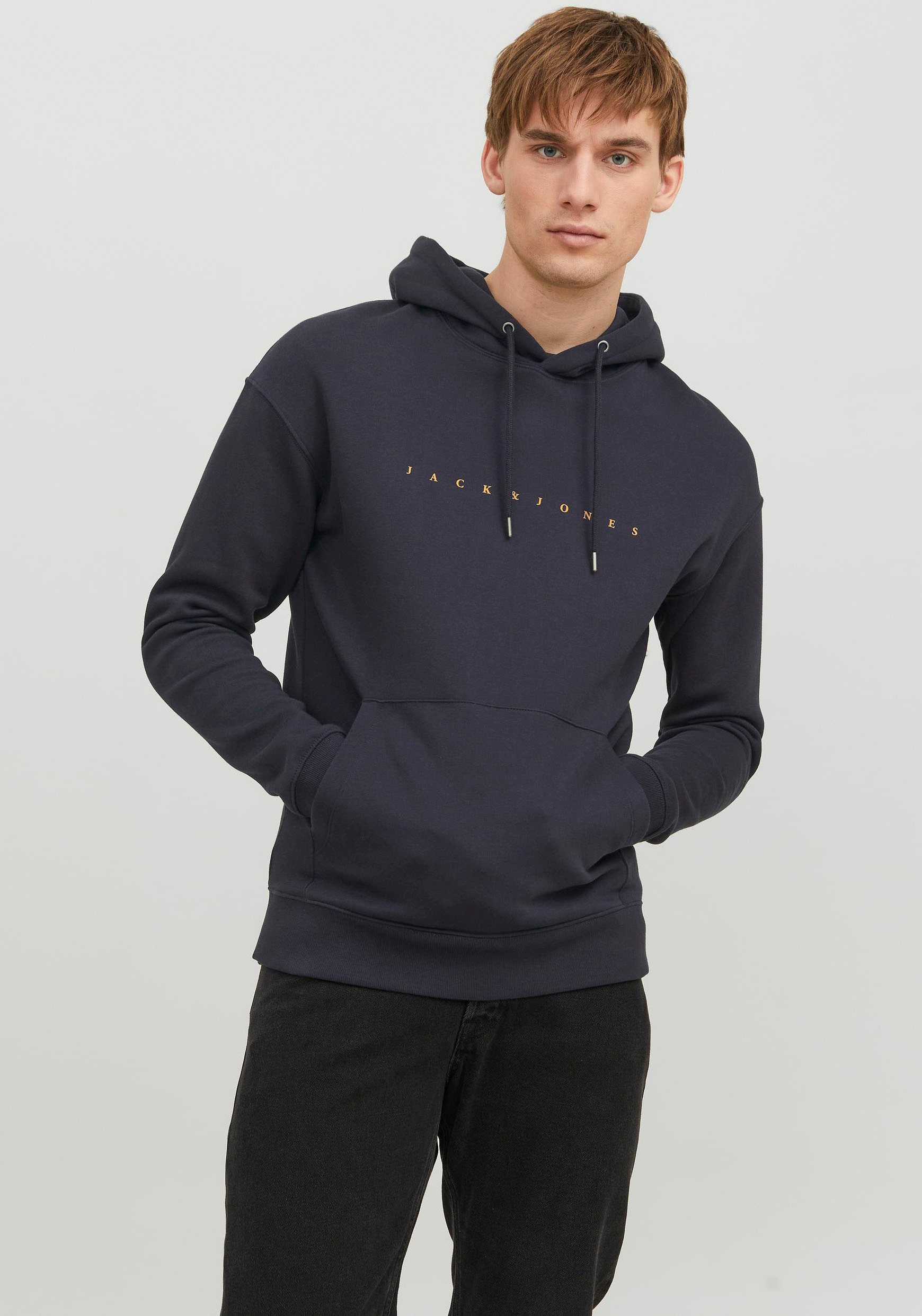 Jack & Jones Kapuzensweatshirt »JJESTAR JJ SWEAT HOOD NOOS«, mit Logo Print im 3D Look von Jack & Jones