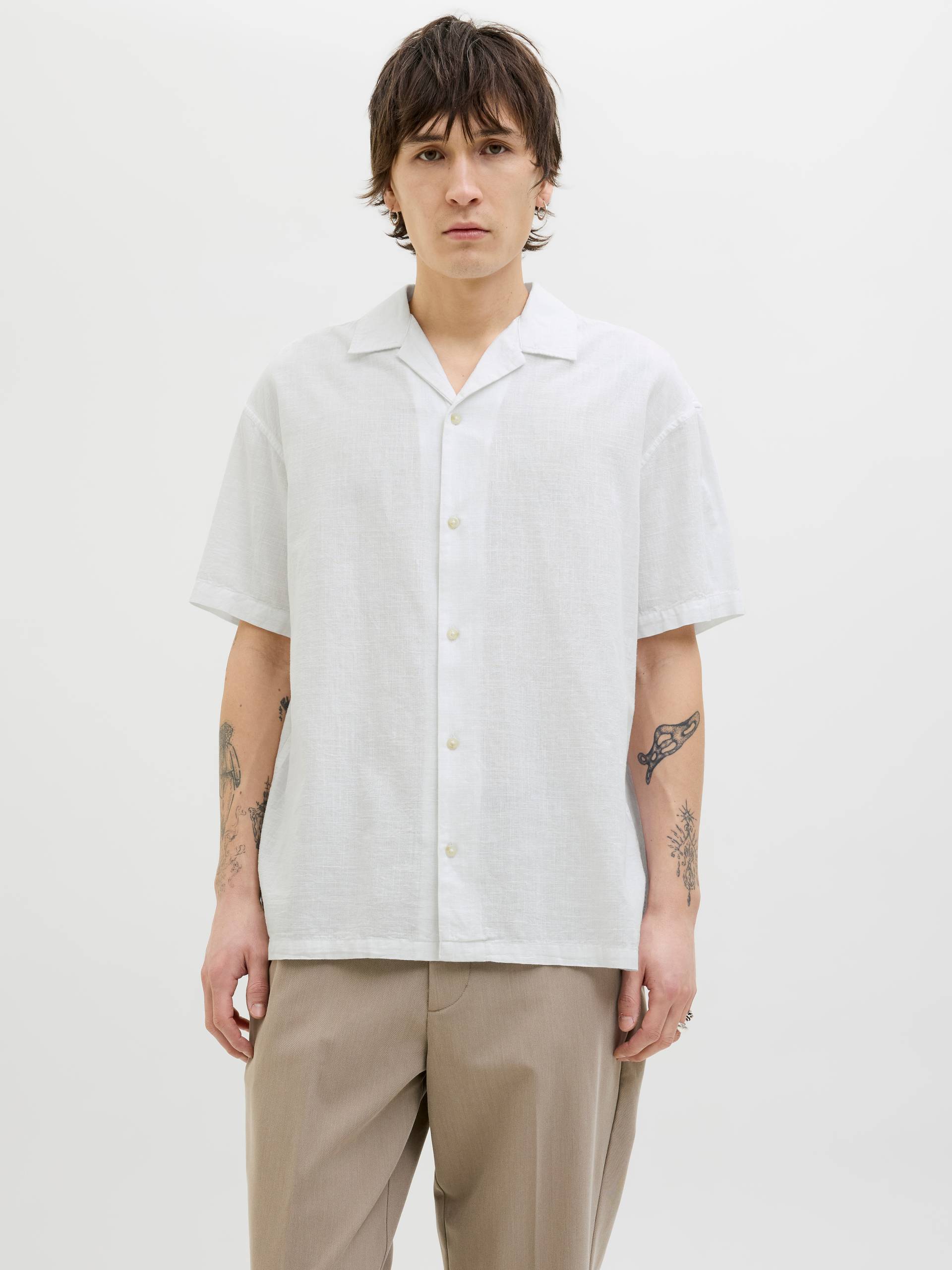 Jack & Jones Kurzarmhemd »JJESUMMER RESORT SHIRT SS SN«, mit Resort Kragen Jack & Jones Kurzarmhemd »JJESUMMER RESORT SHIRT SS SN«, mit Resort Kragen von Jack & Jones