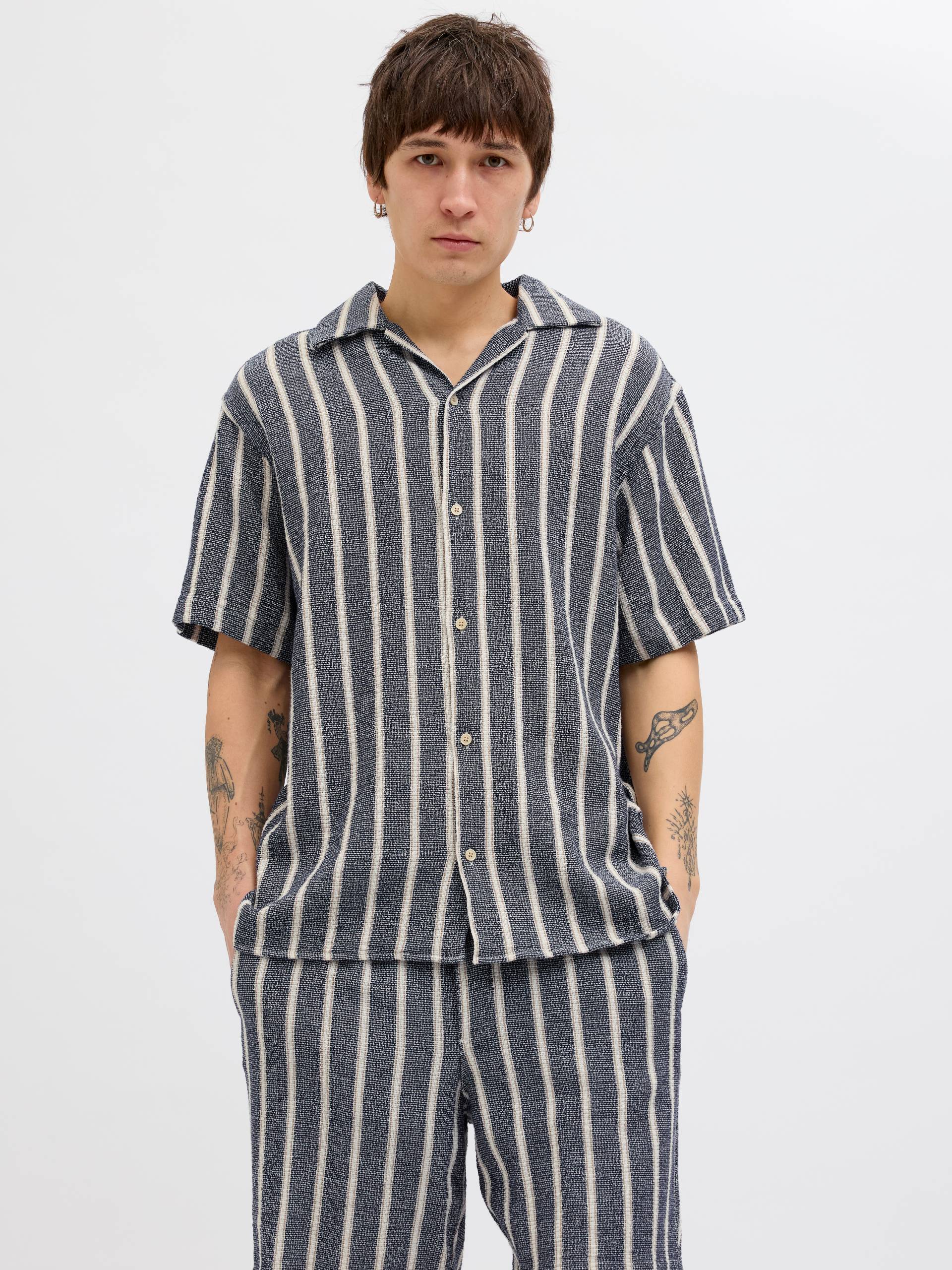 Jack & Jones Kurzarmhemd »JORCOBA STRIPE RESORT SHIRT SS SN« Jack & Jones Kurzarmhemd »JORCOBA STRIPE RESORT SHIRT SS SN« von Jack & Jones