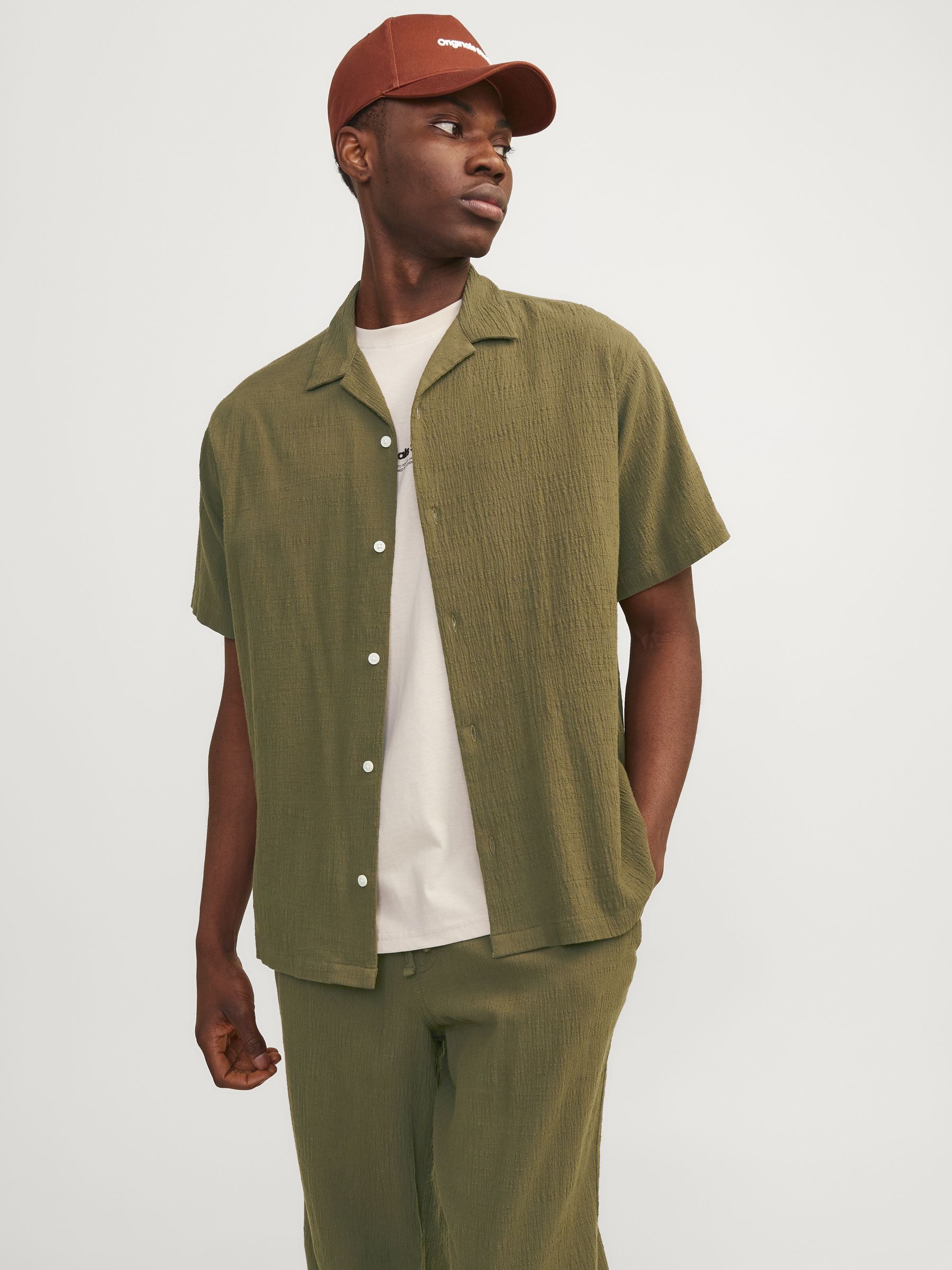 Jack & Jones Kurzarmhemd »JORLUKE CRINKLE RESORT SHIRT SS SN« Jack & Jones Kurzarmhemd »JORLUKE CRINKLE RESORT SHIRT SS SN« von Jack & Jones