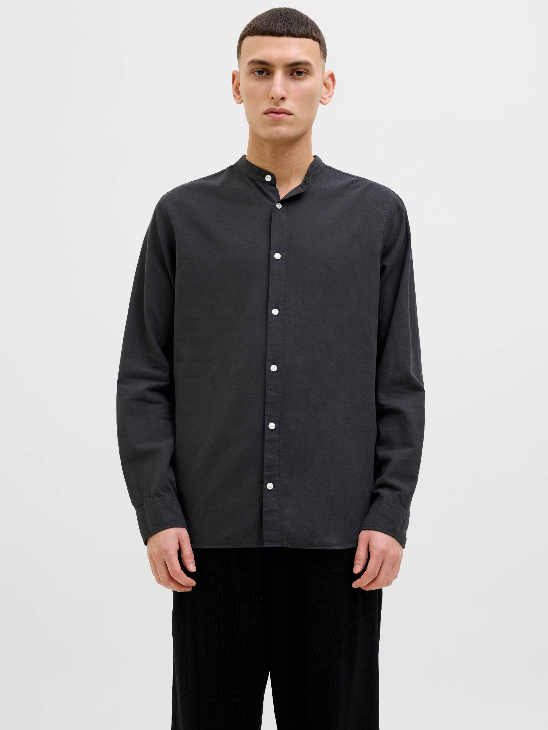 Jack & Jones Langarmhemd »JJEBREEZE BAND SHIRT LS SN«, mit Bandkragen von Jack & Jones