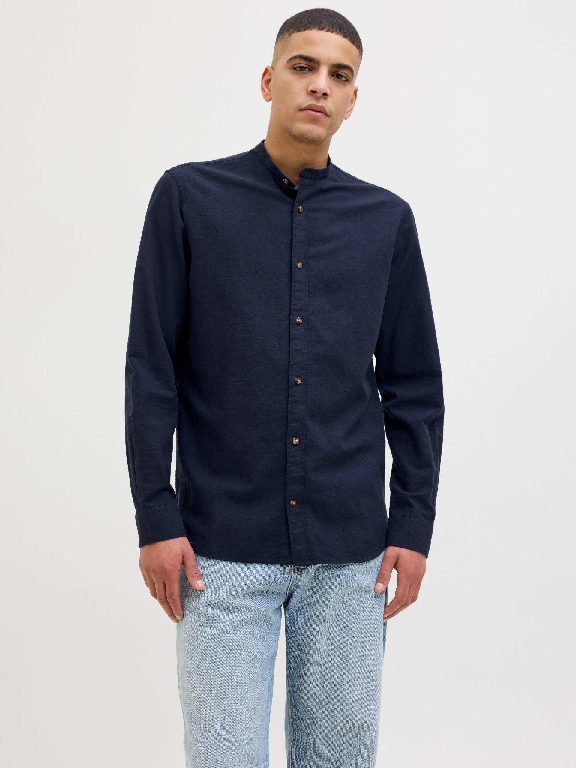 Jack & Jones Langarmhemd »JJESUMMER BAND SHIRT LS SN«, mit Bandkragen von Jack & Jones