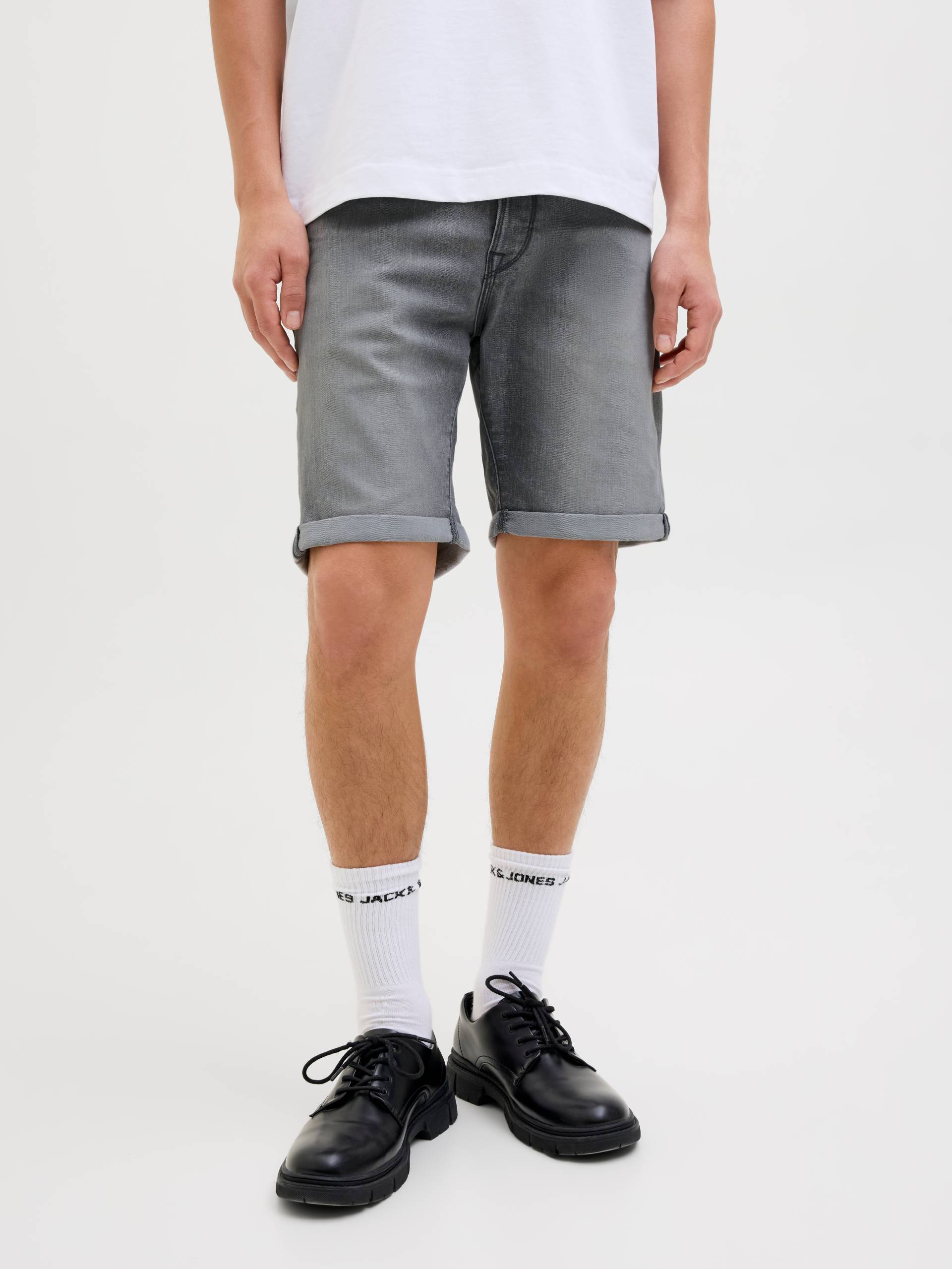 Jack & Jones Shorts »JJIRICK JJFOX SHORTS CB 310 SN«, im Four-Pocket Style Jack & Jones Shorts »JJIRICK JJFOX SHORTS CB 310 SN«, im Four-Pocket Style von Jack & Jones