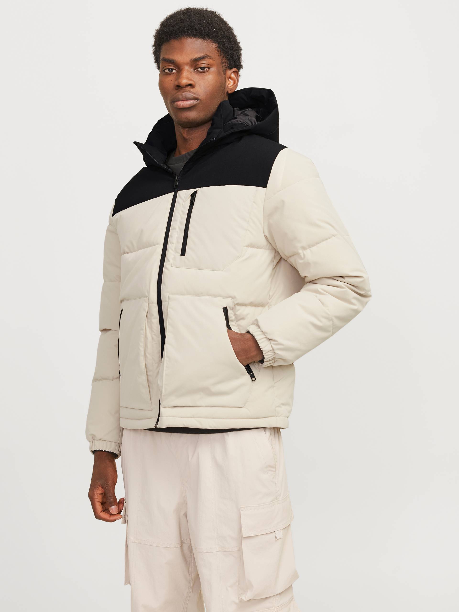 Jack & Jones Steppjacke »JJEOTTO PUFFER JACKET SN«, mit Kapuze Jack & Jones Steppjacke »JJEOTTO PUFFER JACKET SN«, mit Kapuze von Jack & Jones