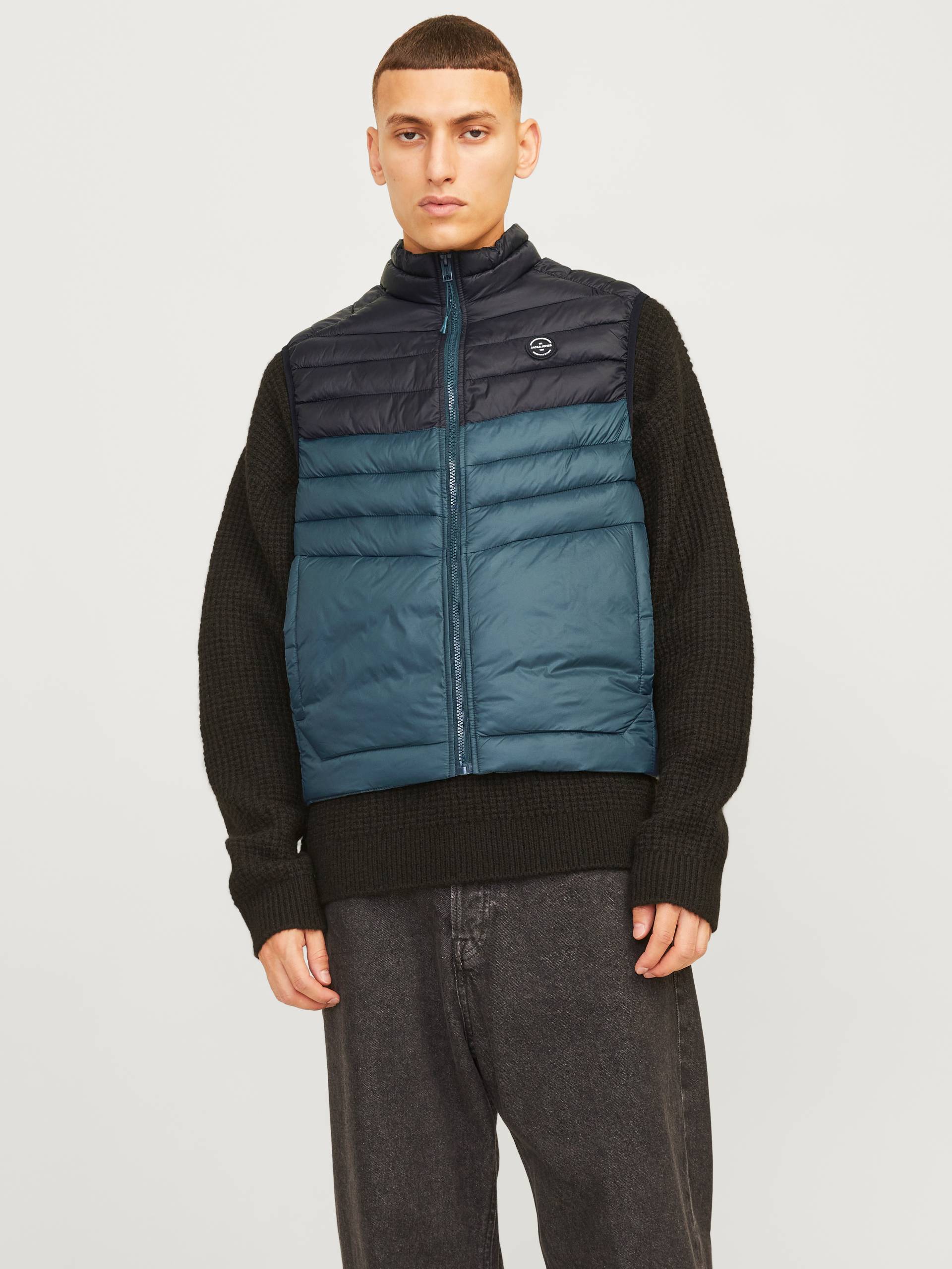 Jack & Jones Steppweste »JJESPRINT BODYWARMER COLLAR NOOS« Jack & Jones Steppweste »JJESPRINT BODYWARMER COLLAR NOOS« von Jack & Jones
