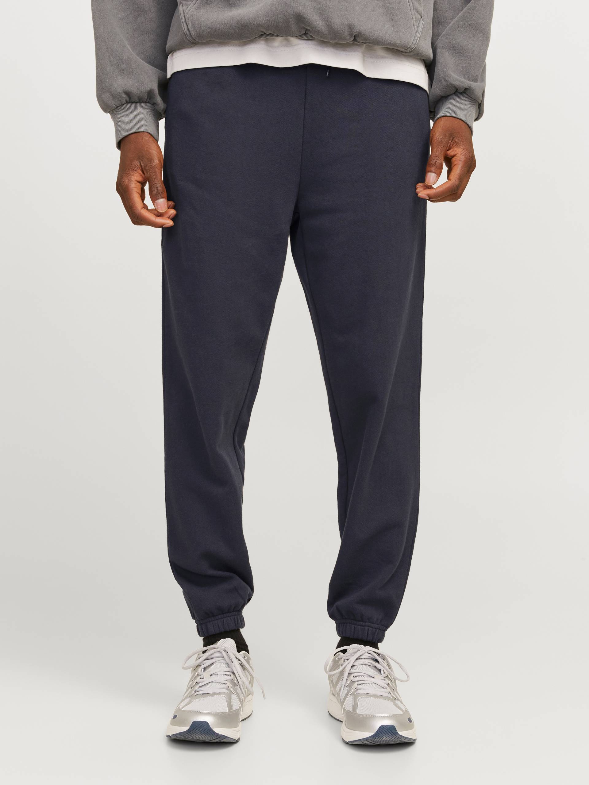 Jack & Jones Sweathose »JPSTGORDON JJCHARGE SWEAT PANTS IMP«, mit elastischem Bund Jack & Jones Sweathose »JPSTGORDON JJCHARGE SWEAT PANTS IMP«, mit elastischem Bund von Jack & Jones