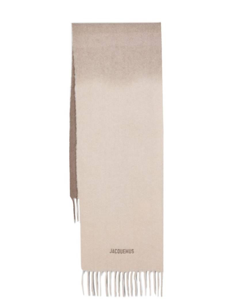 Jacquemus L'Echarpe Moisson gradient-effect scarf - Neutrals von Jacquemus