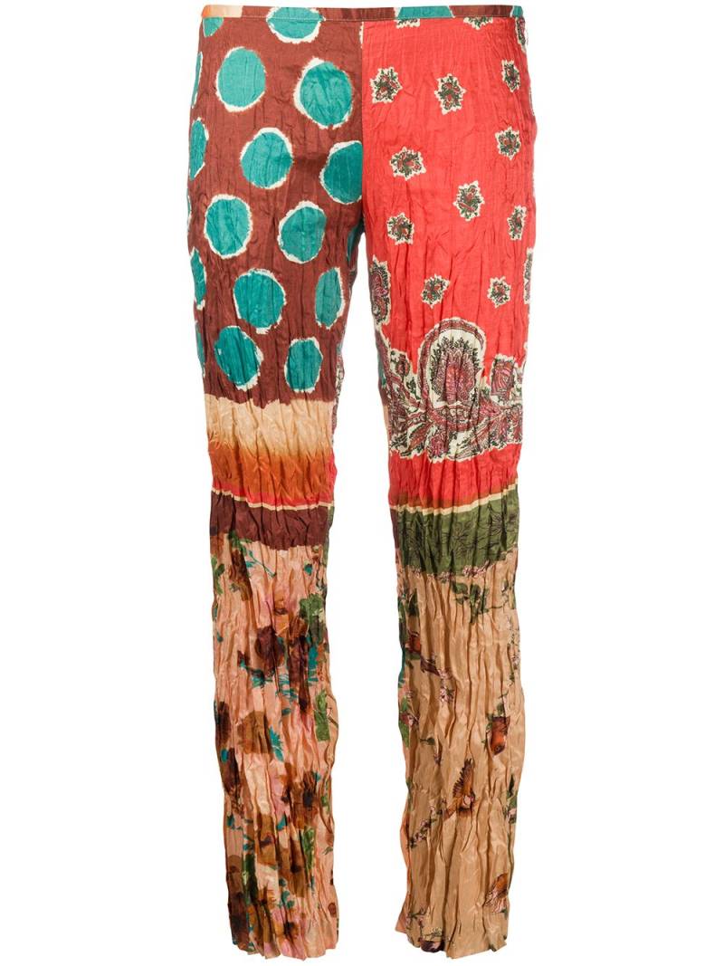 Jean Paul Gaultier Pre-Owned 2002 abstract print creased trousers - Red von Jean Paul Gaultier Pre-Owned