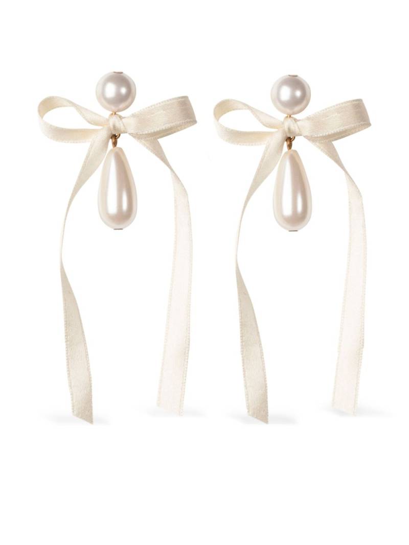 Jennifer Behr Sylvie bow-detail earrings - Neutrals von Jennifer Behr