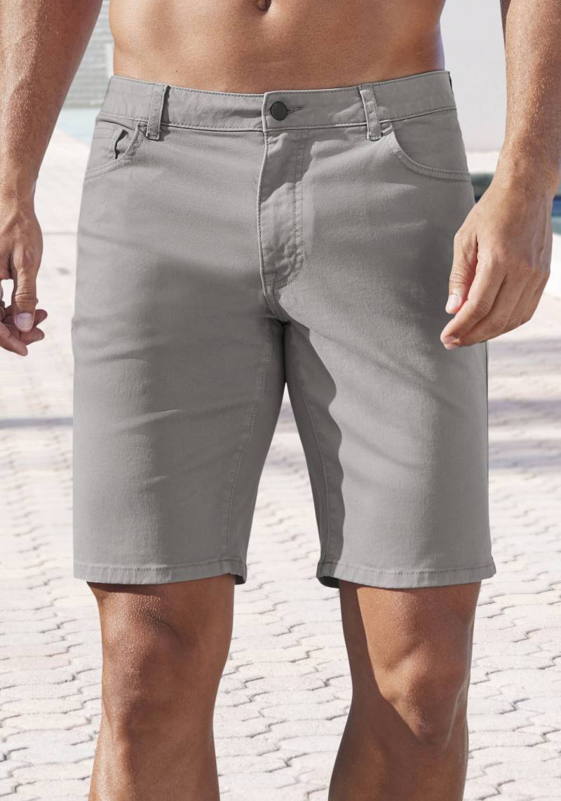 John Devin Chinoshorts »regular-fit«, 5-Pocket Chino-Shorts aus elastischer Baumwoll-Qualität von John Devin