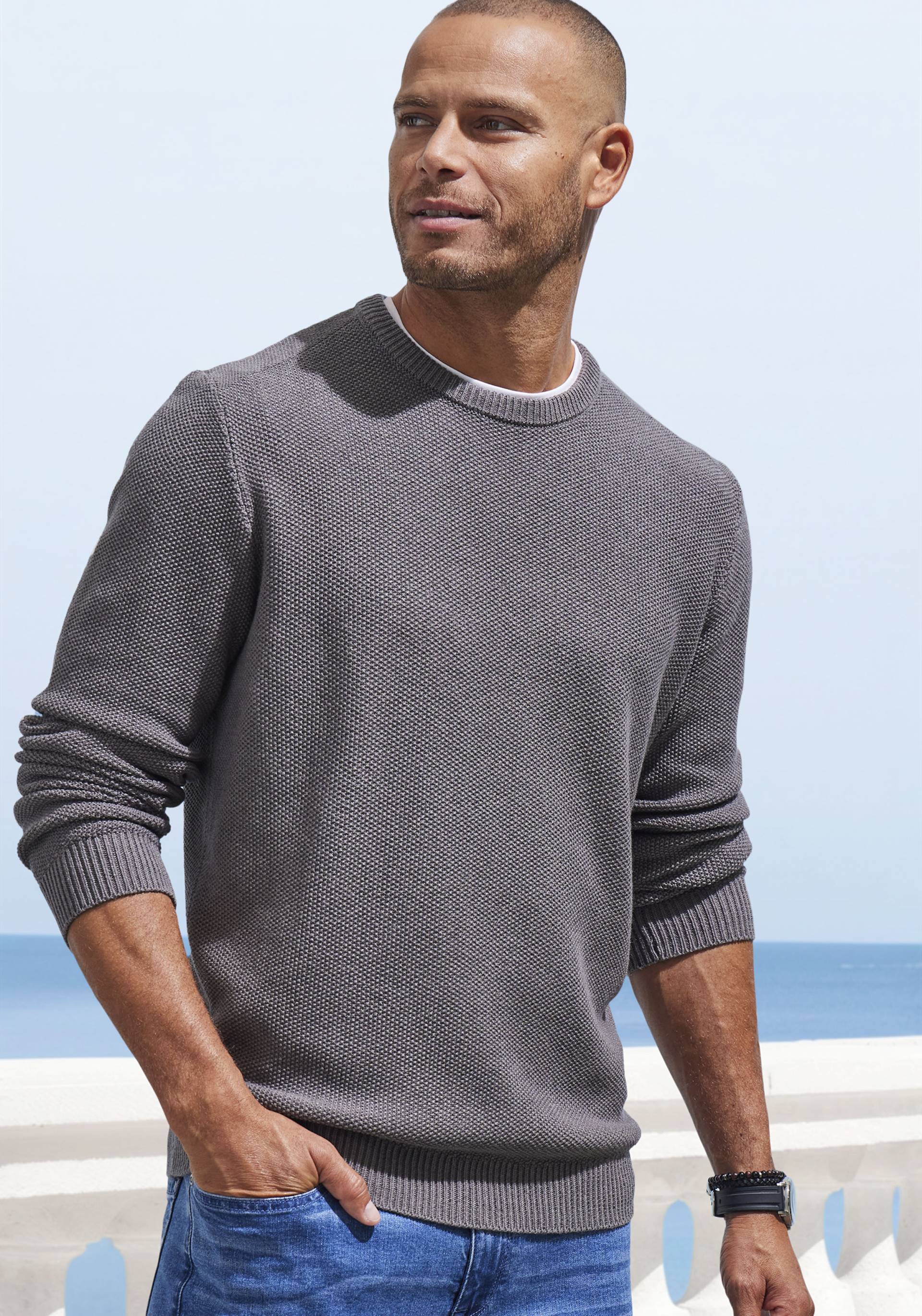 John Devin Strickpullover, Pullover in modischer Strickstruktur John Devin Strickpullover, Pullover in modischer Strickstruktur von John Devin