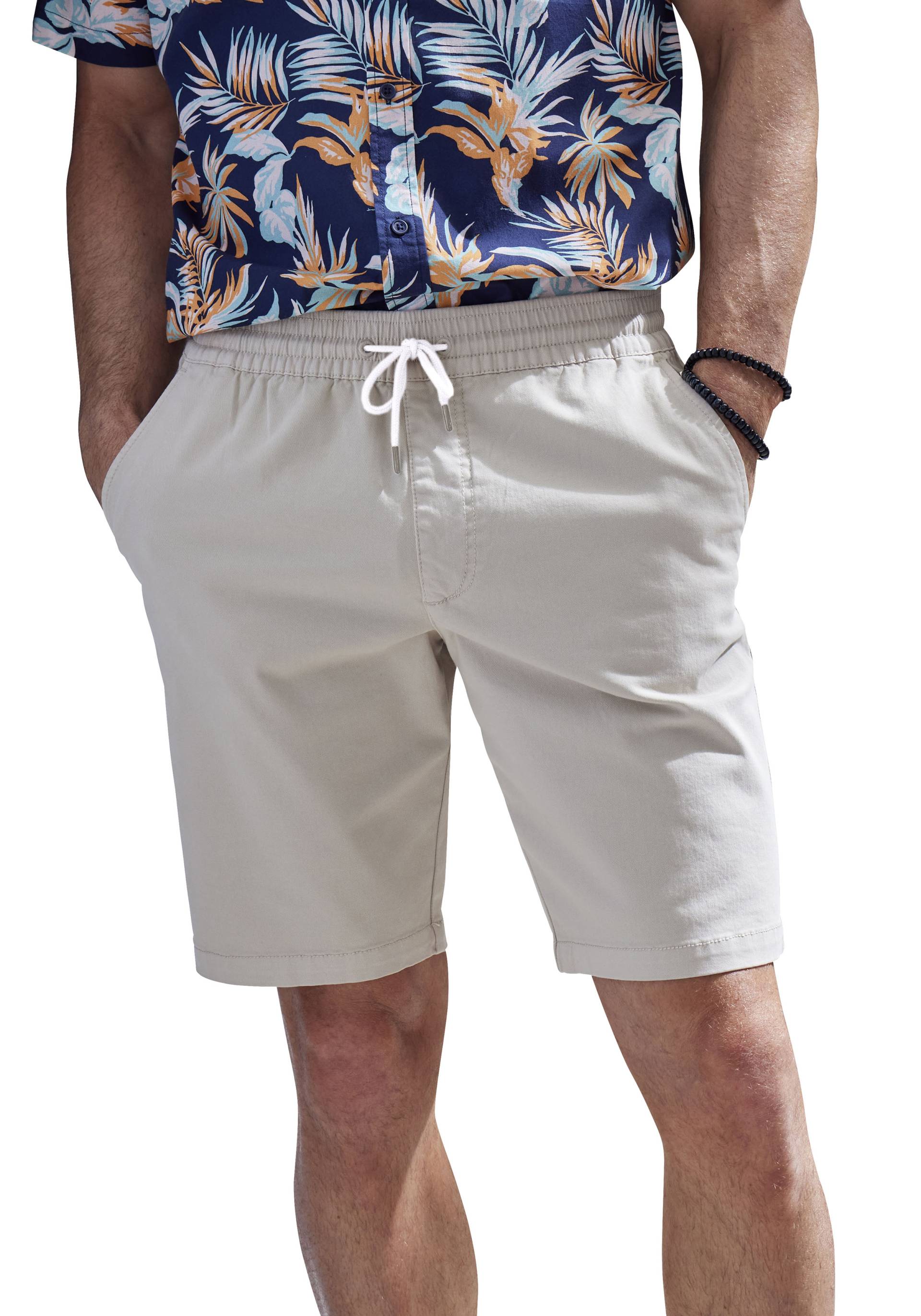 John Devin Shorts »Bermuda«, kurze Hose aus elastischer, gewebter Baumwollqualität von John Devin