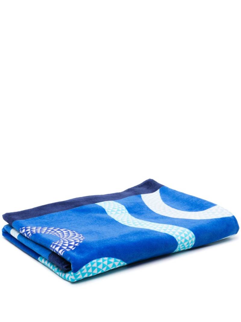 Jonathan Adler Eden snake-print beach towel - Blue von Jonathan Adler