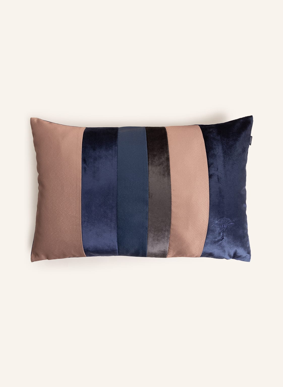 Joop! Samt-Dekokissenhülle Match blau Joop! Samt-Dekokissenhülle Match blau von Joop!