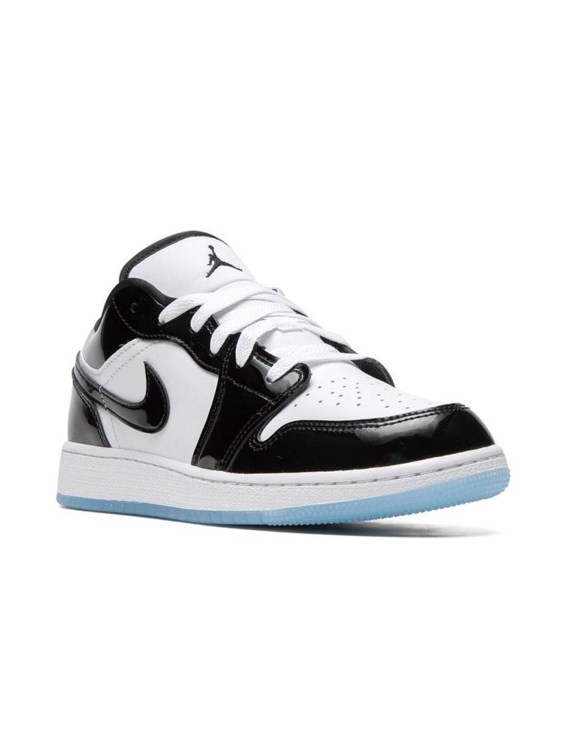 Jordan Kids Air Jordan 1 Low SE "Concord" sneakers - White von Jordan Kids