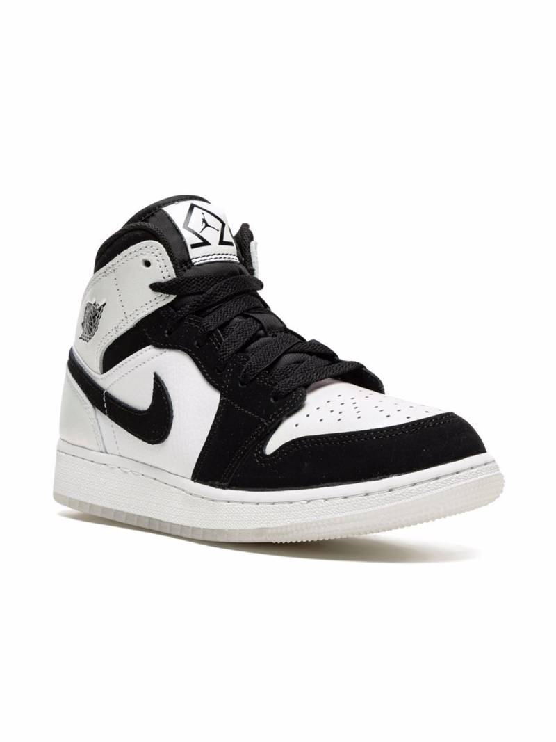 Jordan Kids Air Jordan 1 Mid SE "Diamond Shorts" sneakers - White von Jordan Kids