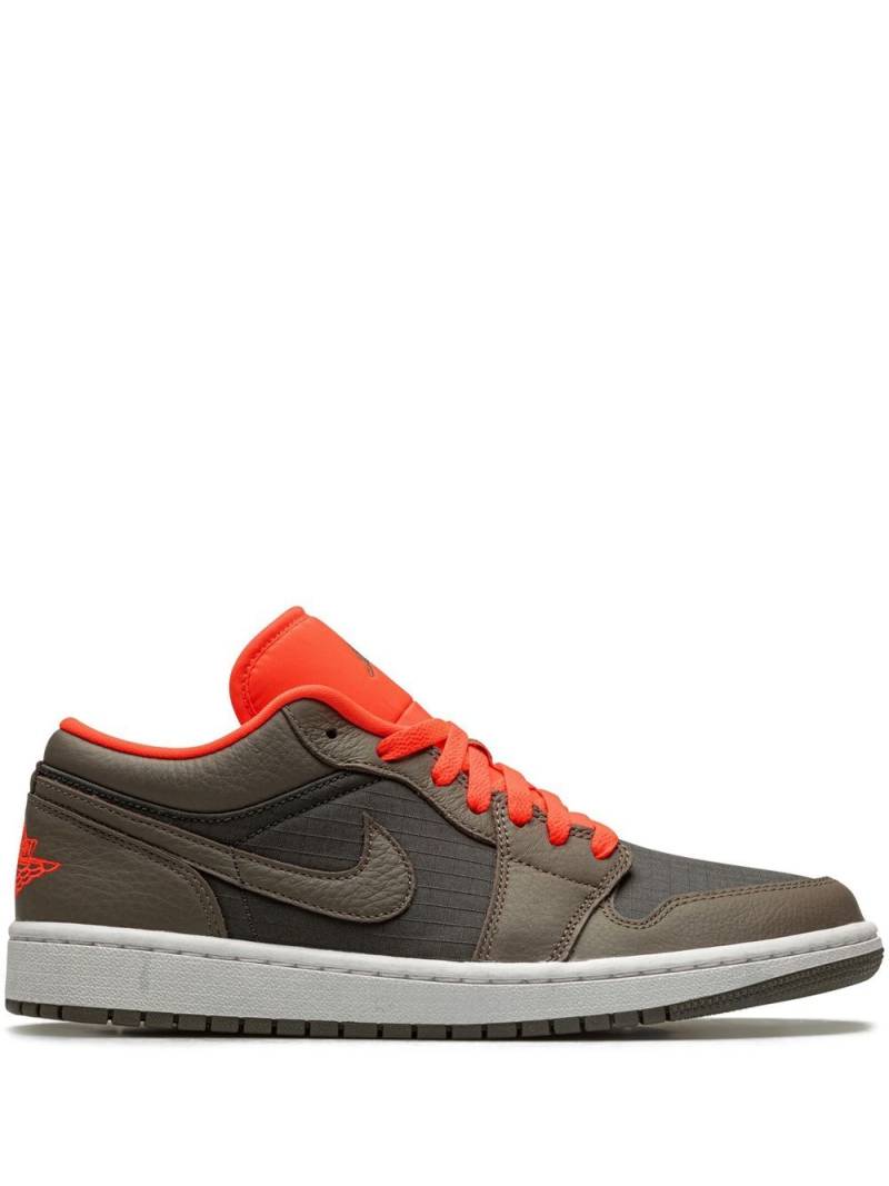 Jordan Air Jordan 1 Low SE "Black/Olive/ Bright Crimson" sneakers - Green von Jordan