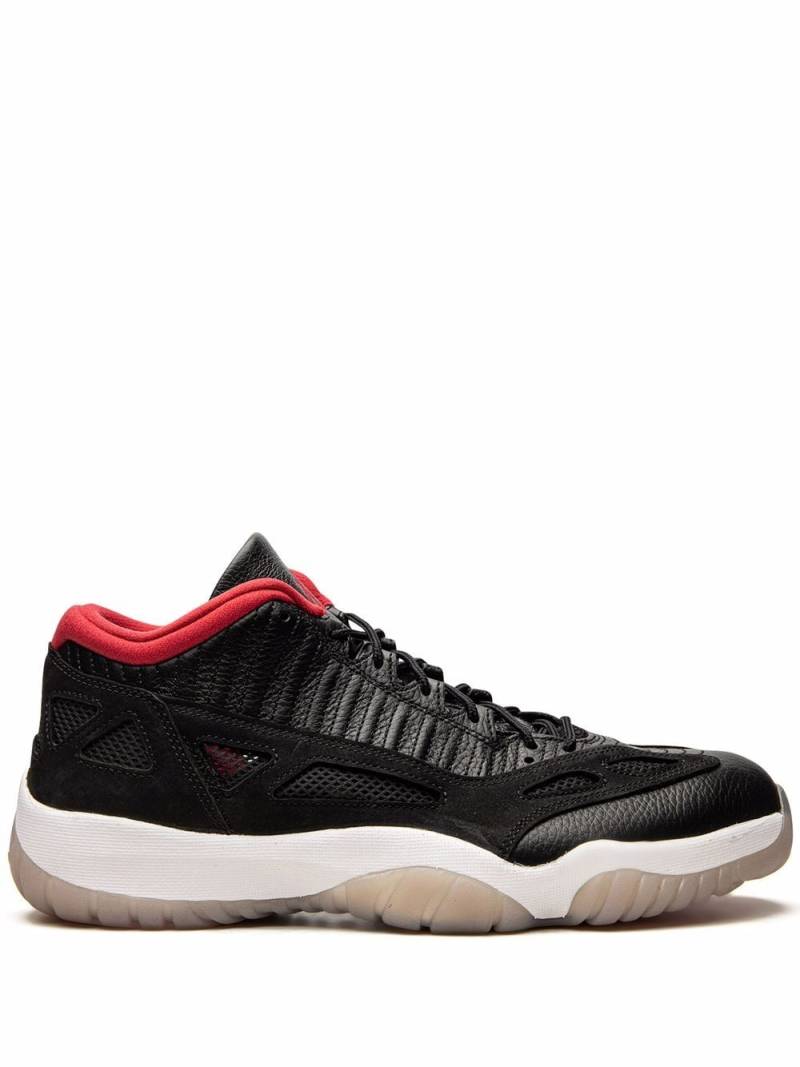 Jordan Air Jordan 11 Low IE "Bred 2021" sneakers - Black von Jordan