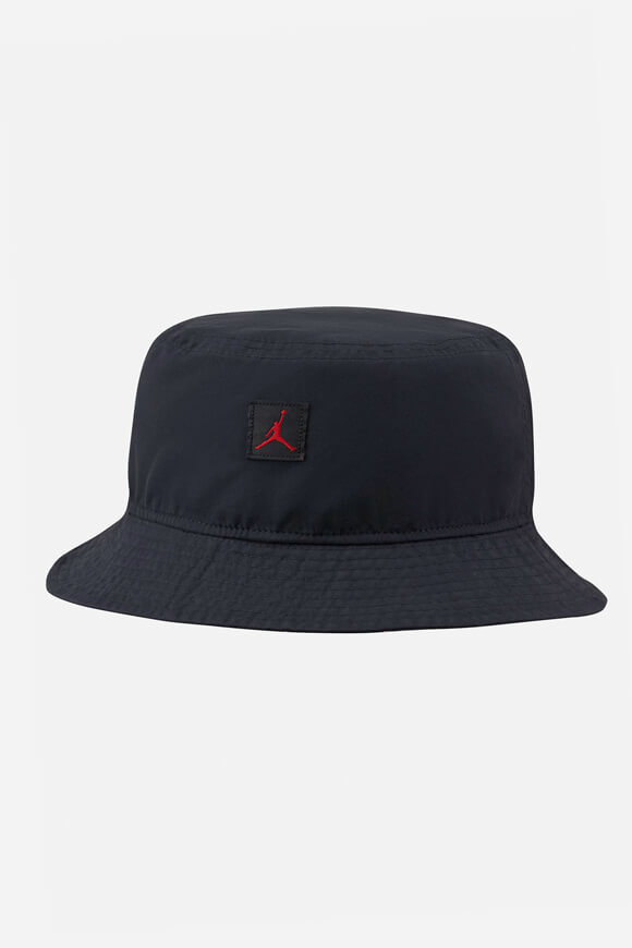 Jordan Fischerhut / Bucket Hat | Black + Gym Red | Herren | M/L Jordan Fischerhut / Bucket Hat | Black + Gym Red | Herren | M/L von Jordan