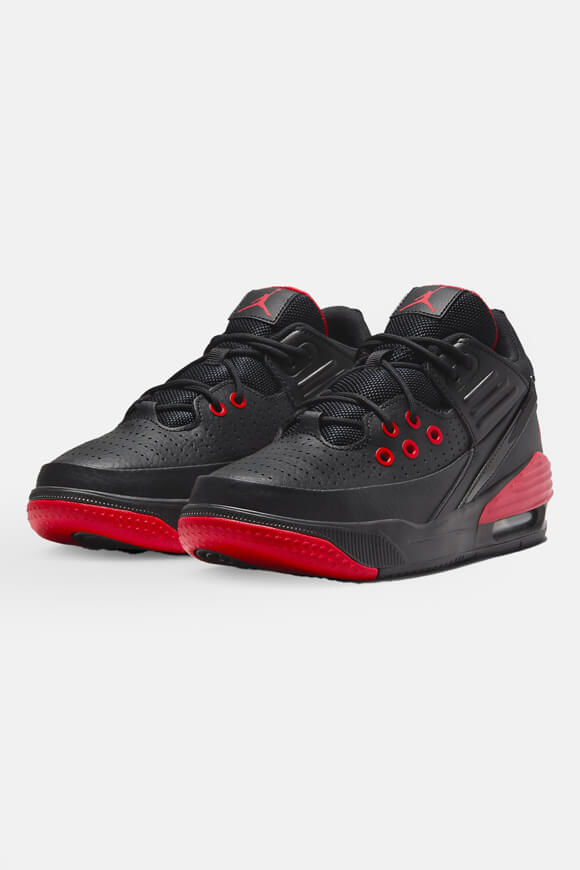 Jordan Jordan Max Aura 5 Sneaker | Black + University Red | Jungen  | EU36.5 von Jordan