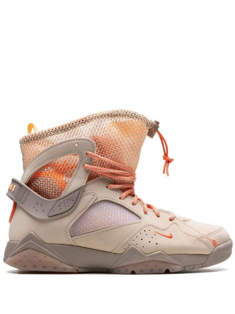 Jordan x Bephie’s Beauty Supply Air Jordan 7 Retro sneakers - Neutrals von Jordan