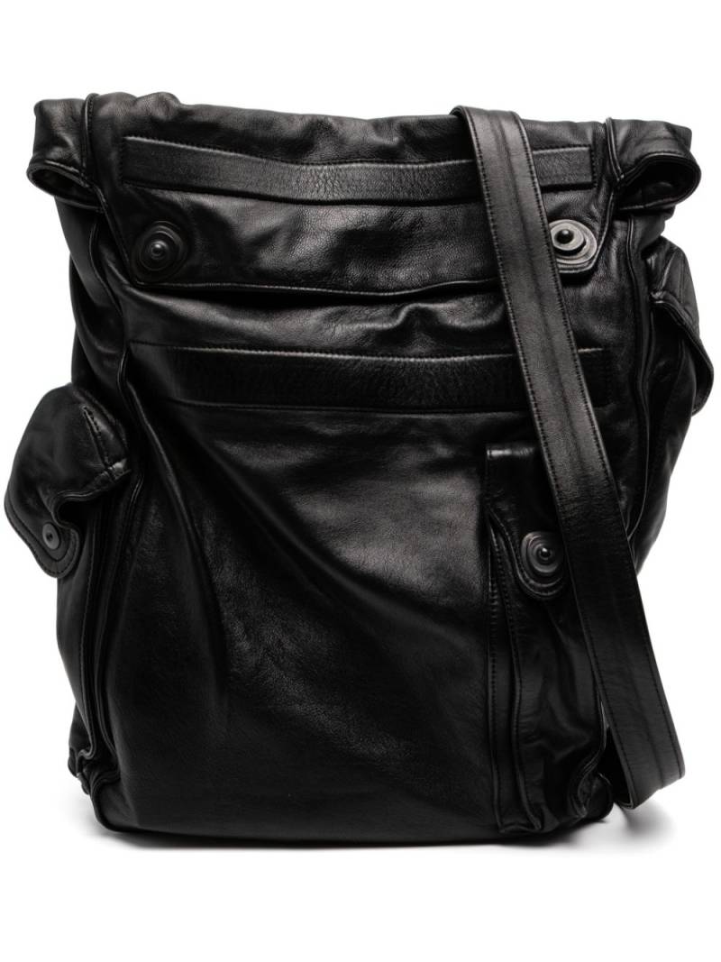 Julius coated large gasmask bag - Black von Julius