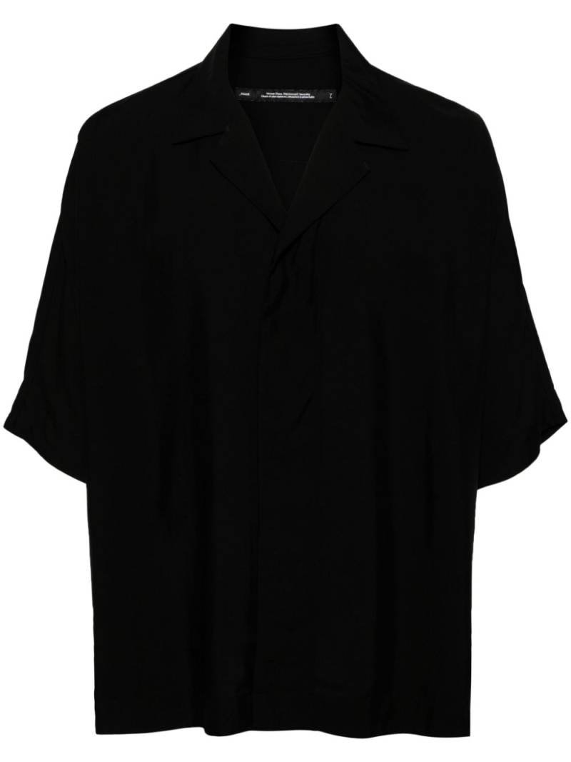 Julius drop-shoulder short-sleeve shirt - Black von Julius