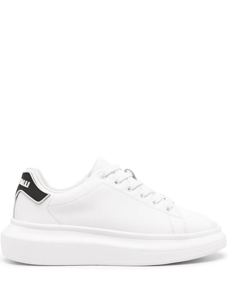 Just Cavalli embossed-logo sneakers - White von Just Cavalli