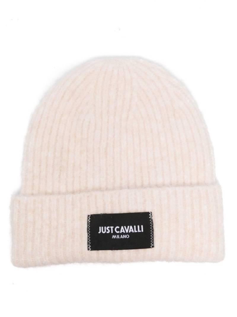 Just Cavalli logo-patch knitted beanie - Neutrals von Just Cavalli