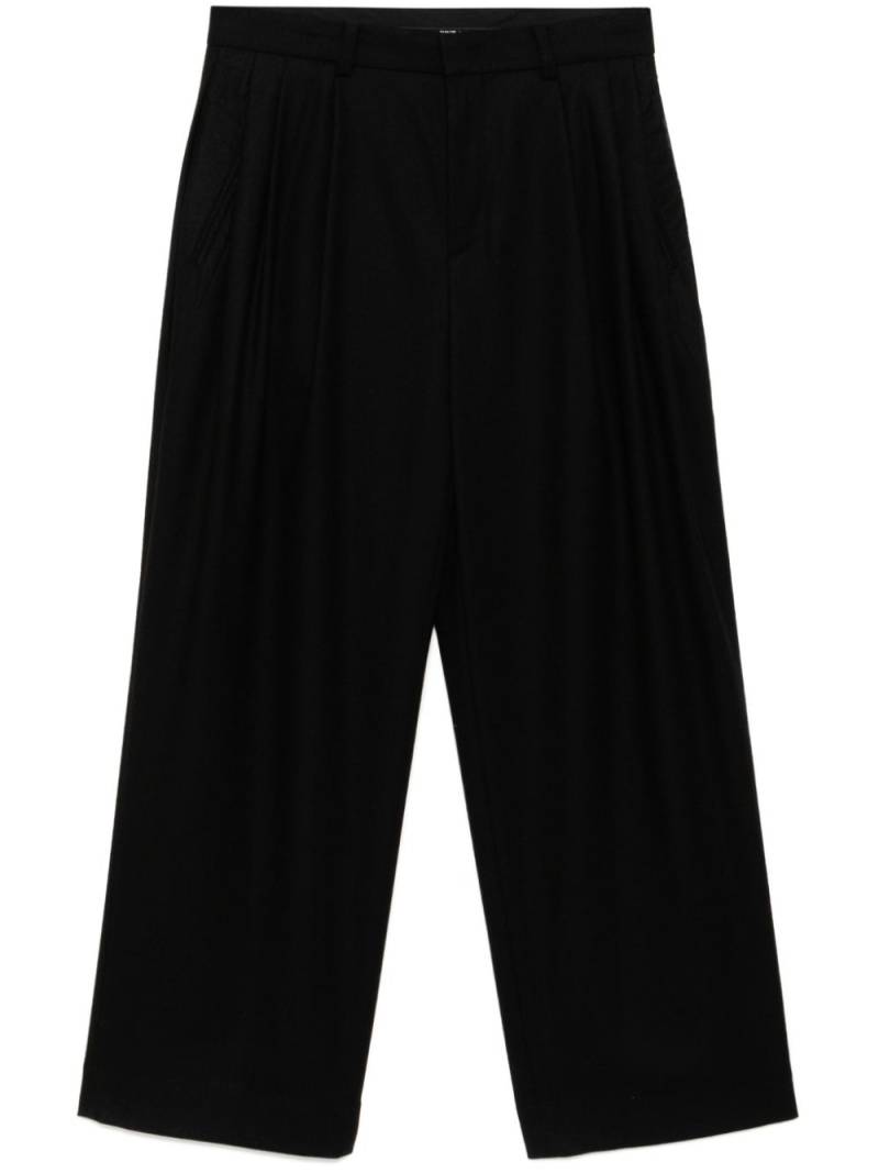 Juun.J double-tuck trousers - Black von Juun.J