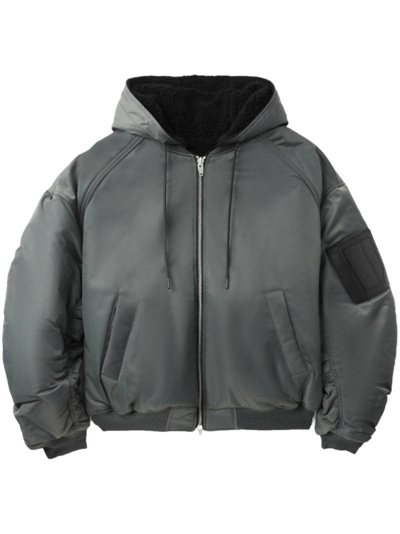 Juun.J padded hooded bomber jacket - Grey von Juun.J