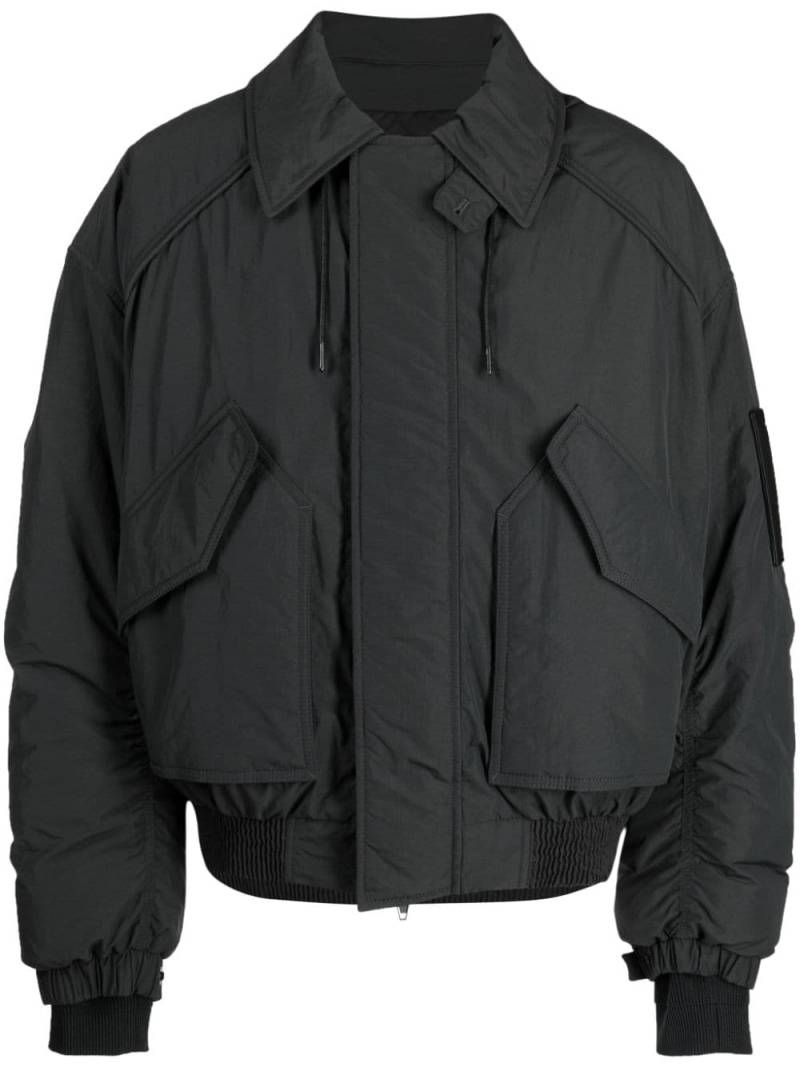 Juun.J straight-point collar concealed-fastening bomber jacket - Grey von Juun.J