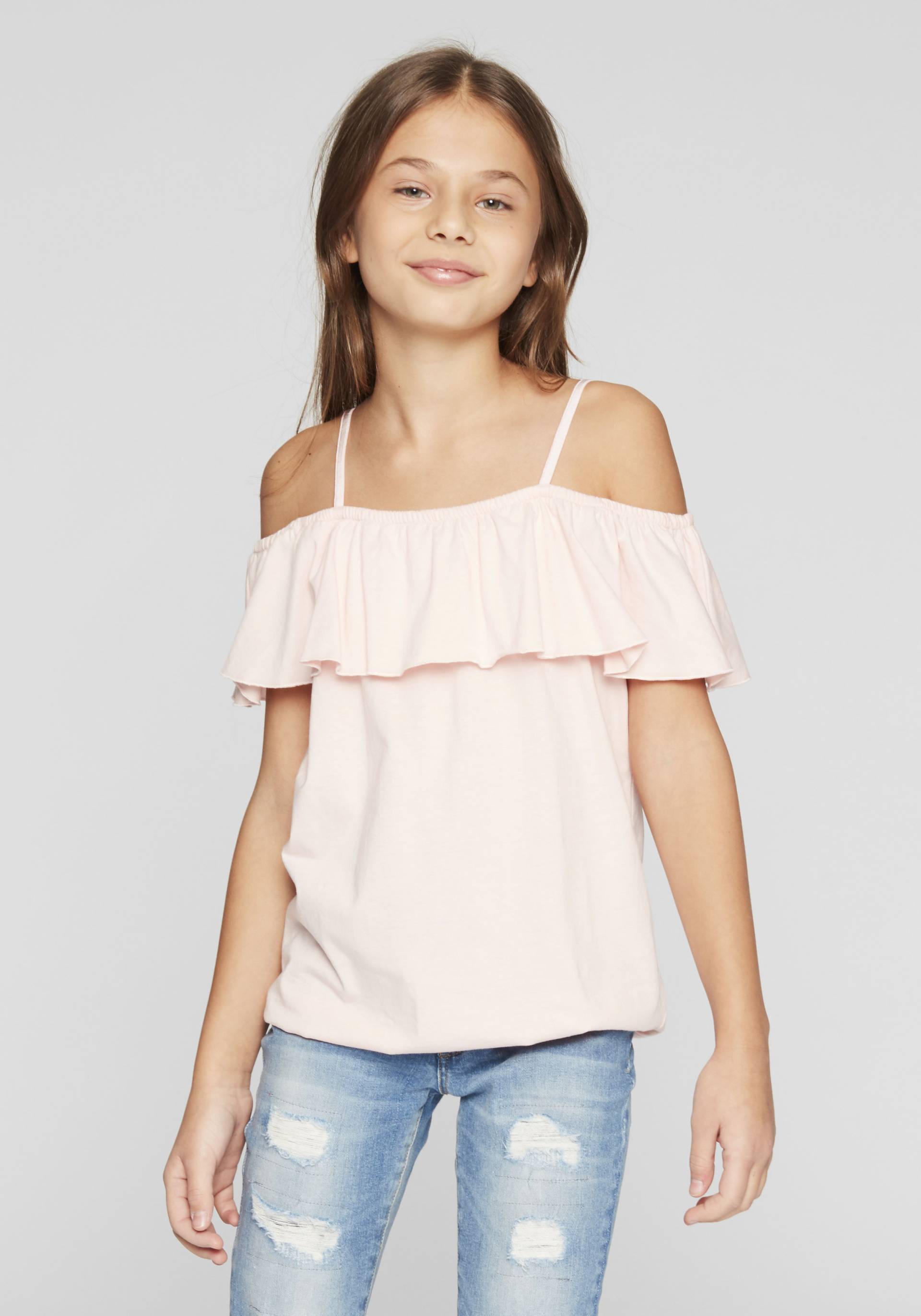 KIDSWORLD T-Shirt »Volant-Shirt«, Kurzarm, weite Passform, Carmenausschnitt, aus Jerseystoff KIDSWORLD T-Shirt »Volant-Shirt«, Kurzarm, weite Passform, Carmenausschnitt, aus Jerseystoff von KIDSWORLD