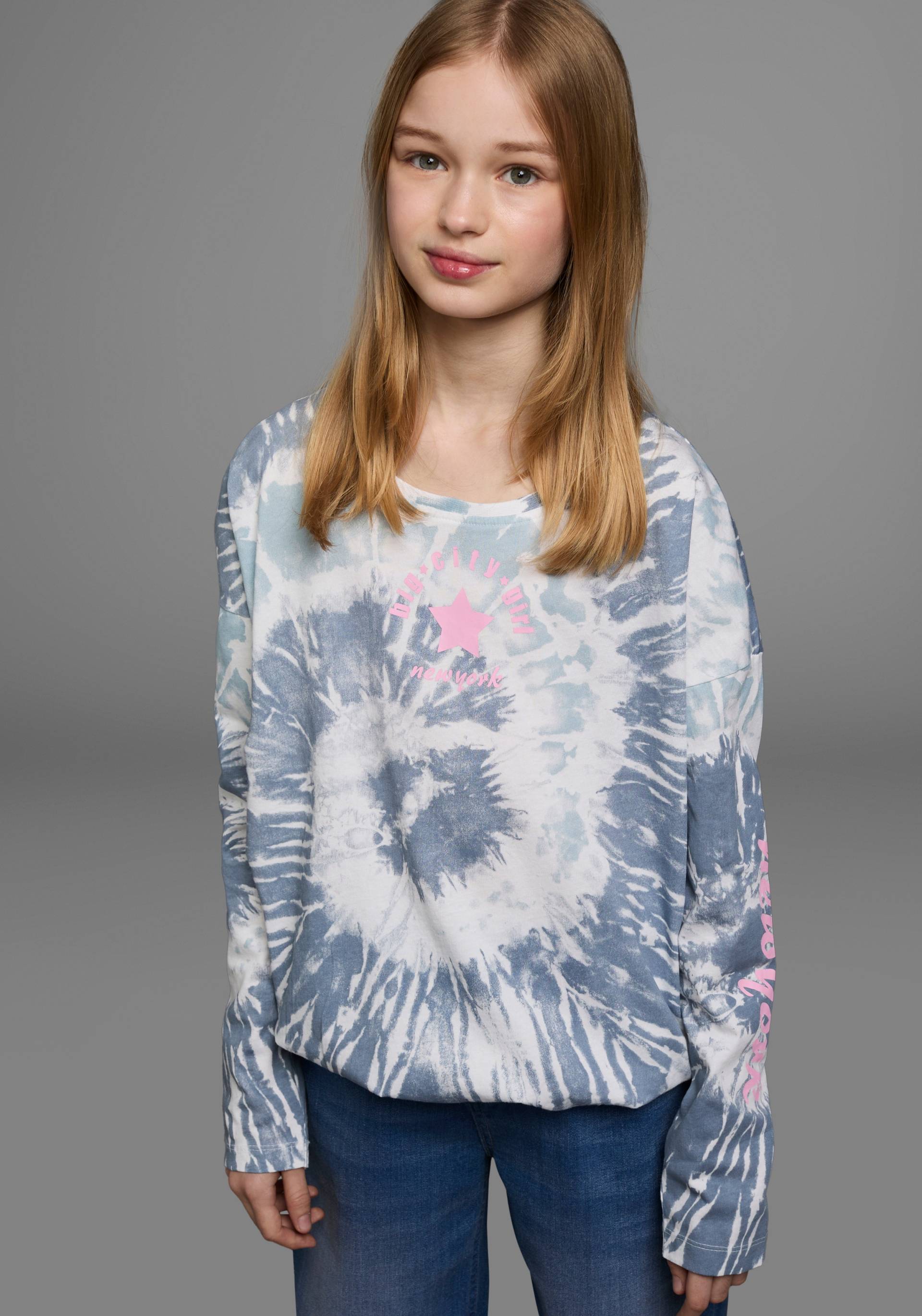 KIDSWORLD Fledermausshirt »Batik-Optik Shirt«, Langarm, mit Gummizug am Saum, stylischer Aufdruck KIDSWORLD Fledermausshirt »Batik-Optik Shirt«, Langarm, mit Gummizug am Saum, stylischer Aufdruck von KIDSWORLD