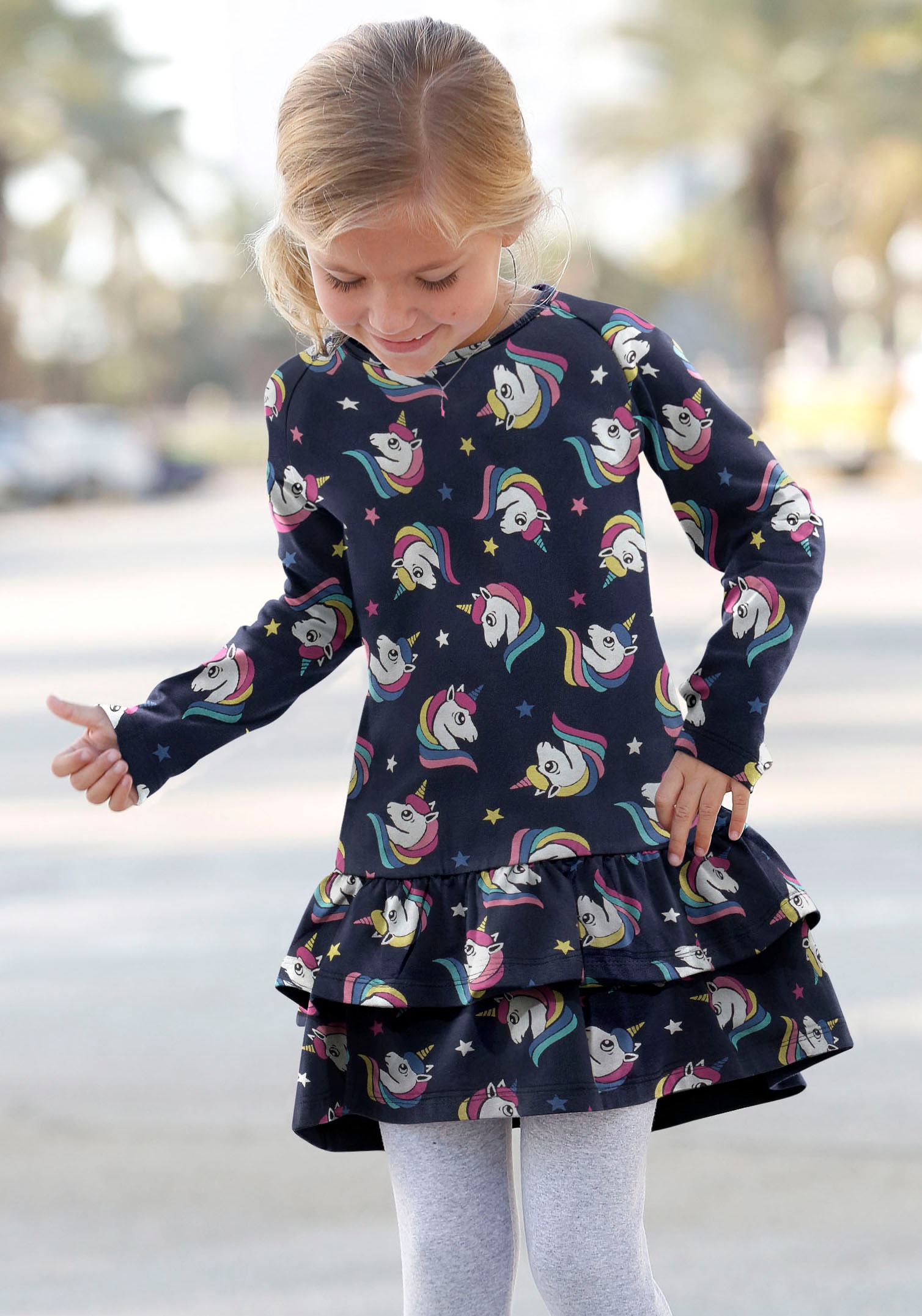 KIDSWORLD Jerseykleid »für kleine Mädchen«, festliche Anlässe, kniefreie Länge, eleganter Stil von KIDSWORLD