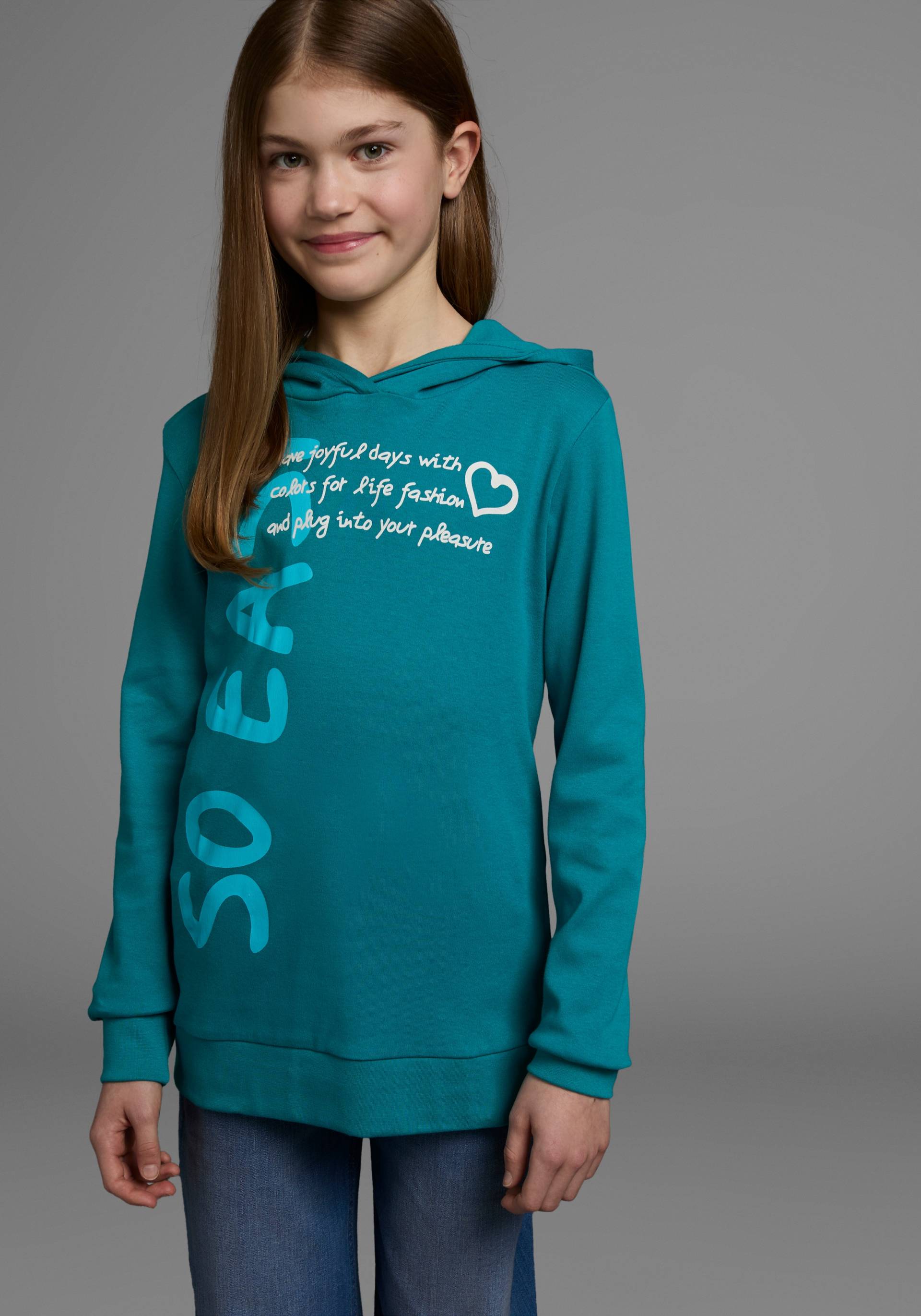 KIDSWORLD Kapuzenshirt »SO EASY - Print«, Langarm, Basic-Passform, mit modischen Drucken KIDSWORLD Kapuzenshirt »SO EASY - Print«, Langarm, Basic-Passform, mit modischen Drucken von KIDSWORLD