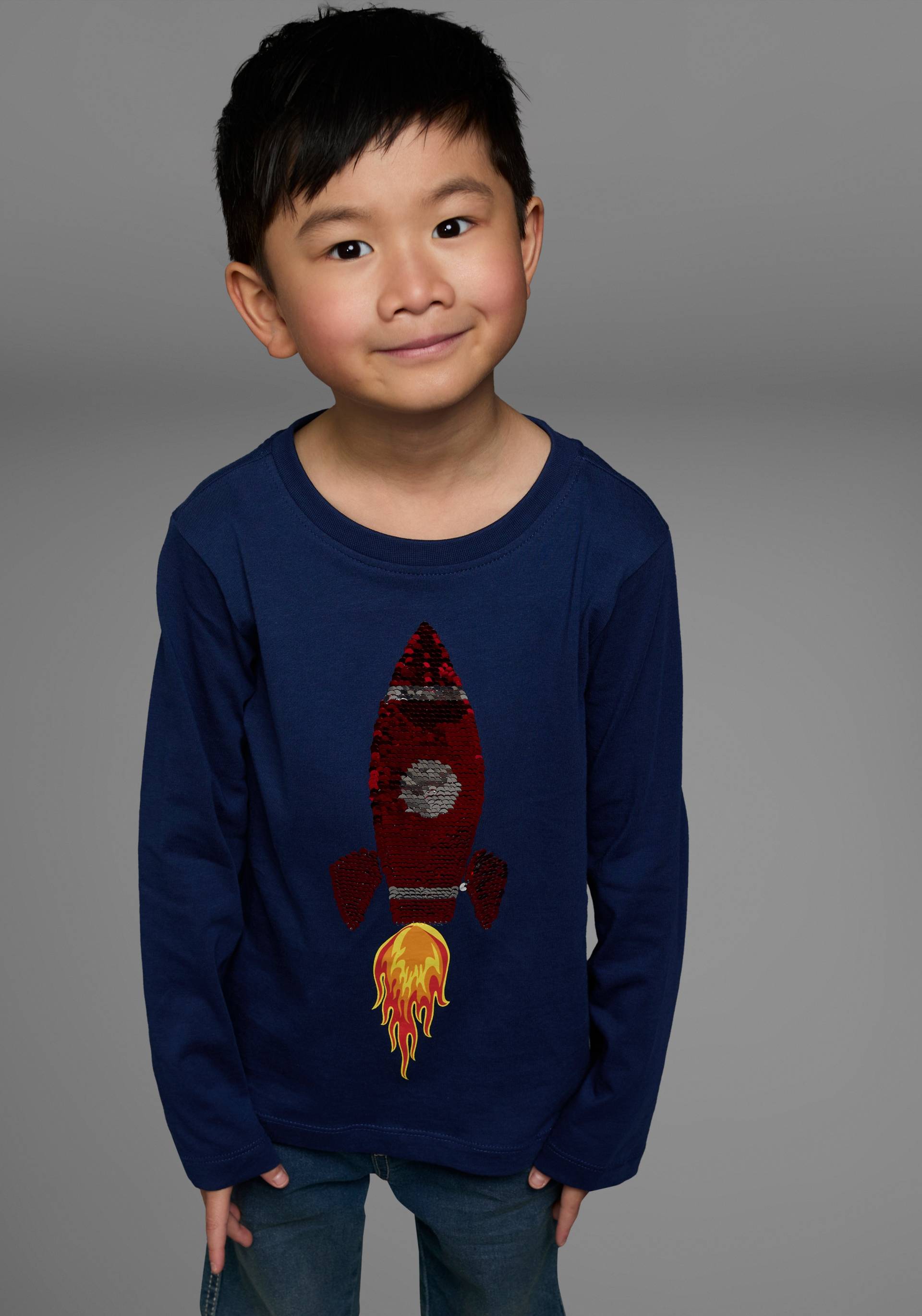 KIDSWORLD Langarmshirt »Rakete aus Wendepailletten«, langärmelige, Basic-Passform, aus Jerseystoff, aus 100% Baumwolle von KIDSWORLD