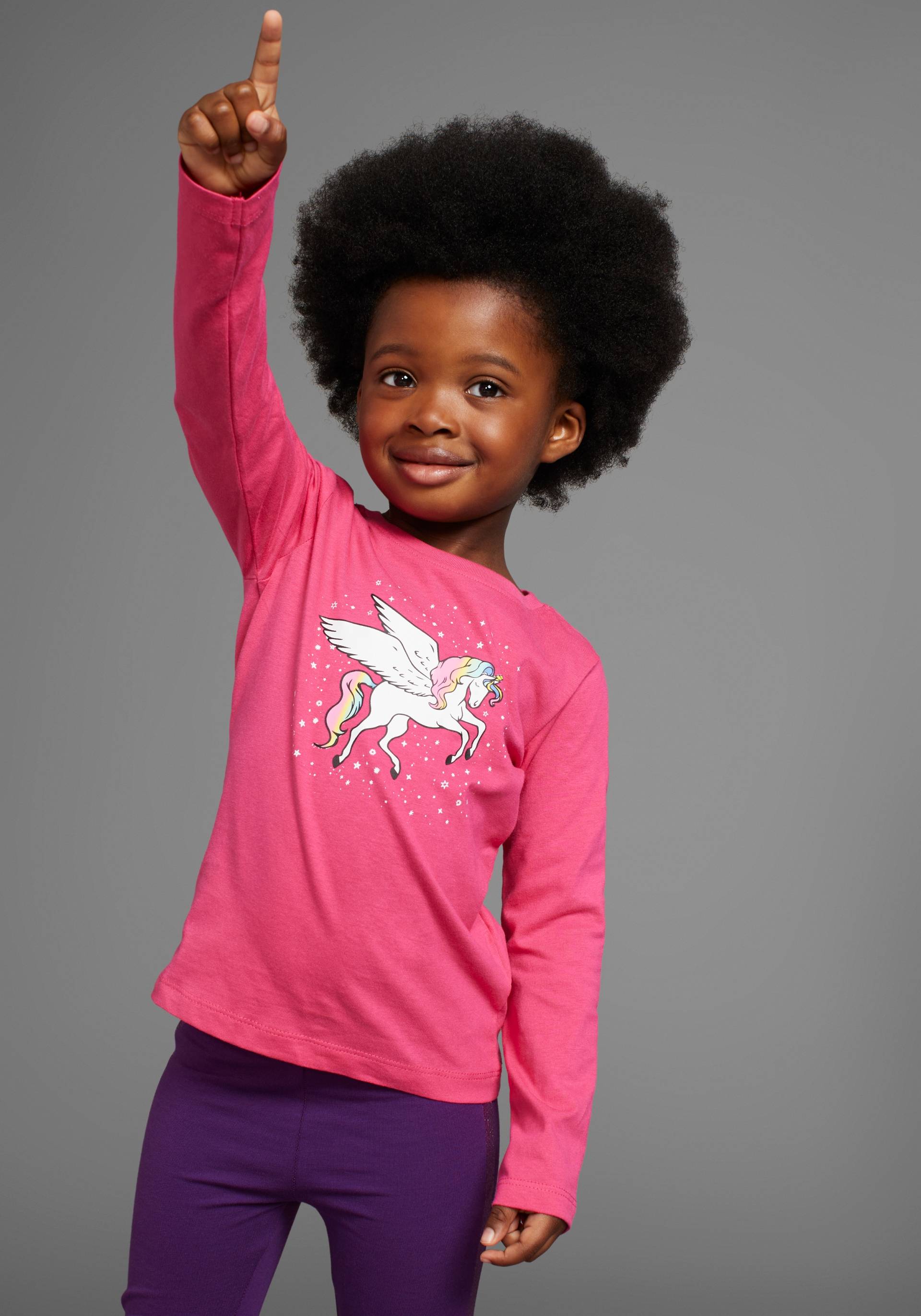 KIDSWORLD Langarmshirt »für kleine Mädchen«, mit süssem Einhorn Druck von KIDSWORLD