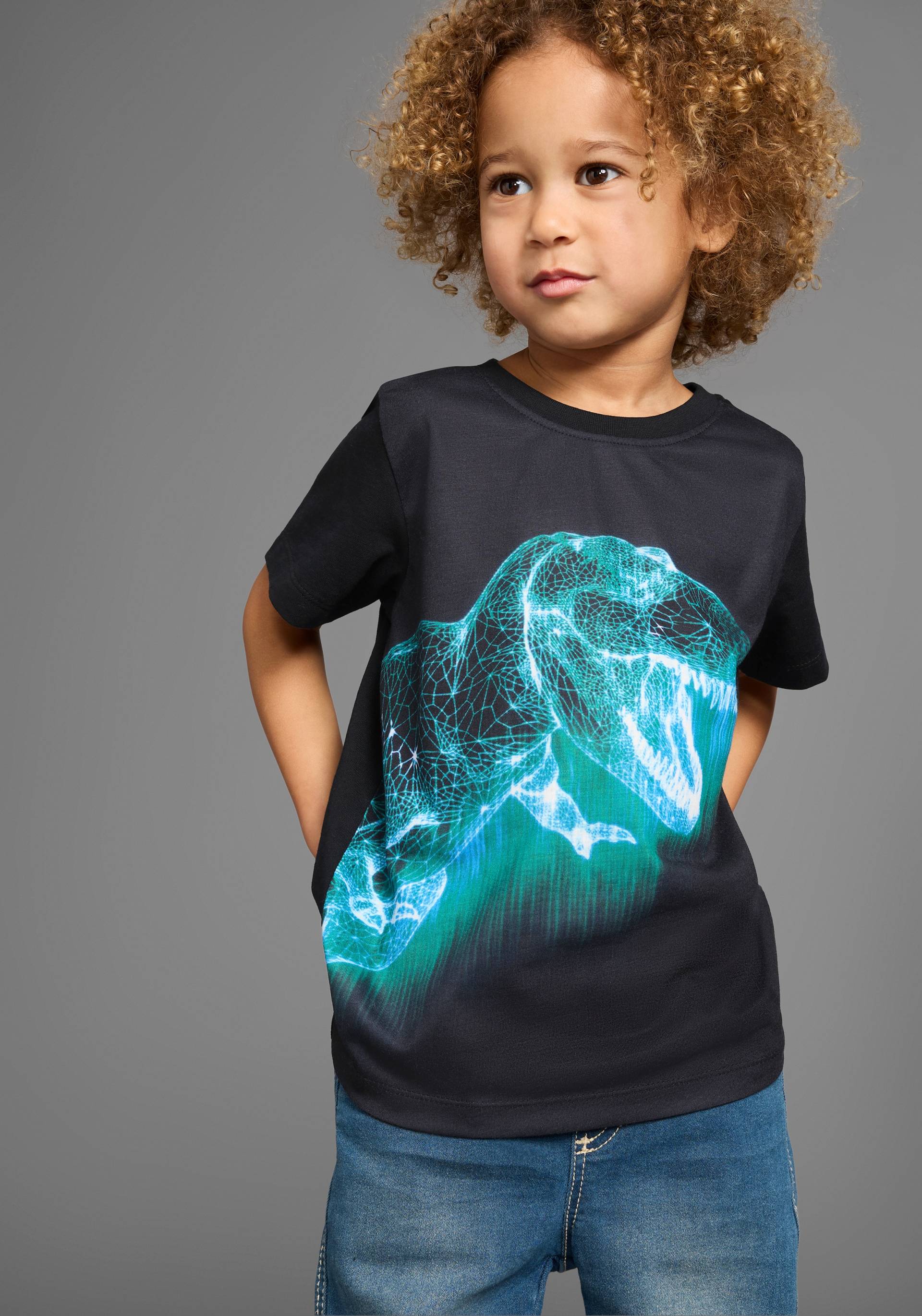 KIDSWORLD T-Shirt »BIG DINO«, T-Shirt mit coolem Dino-Print von KIDSWORLD